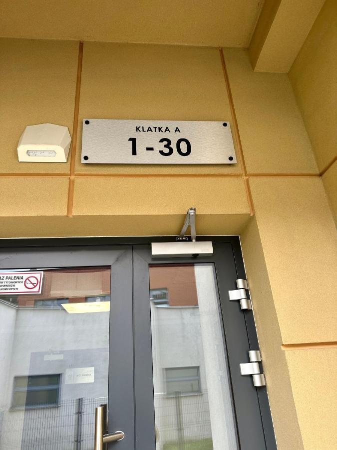 Sdh 4 Radzymin Comfortable Apartment Near Warsaw Eksteriør bilde